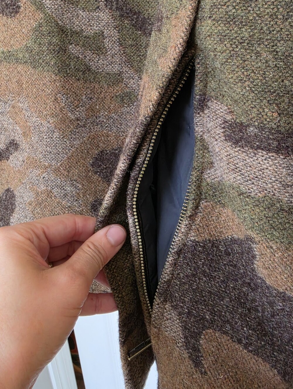 L.L. Bean Wool Camo Hunting Jacket Mens Large Insulated Field Coat Gorpcore - Picture 5 of 16
